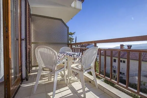 Apartments Rabac 828 克罗地亚