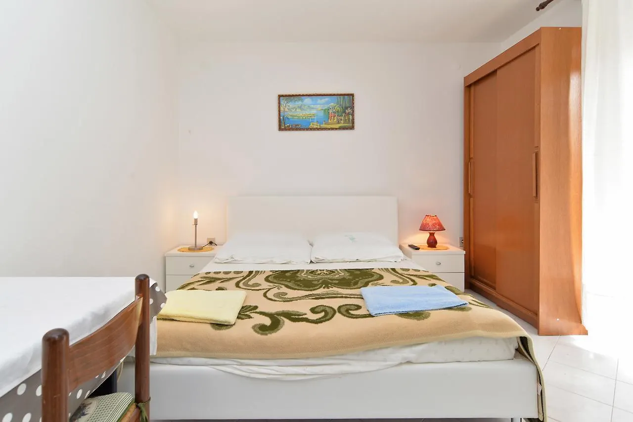 Apartments Rabac 828