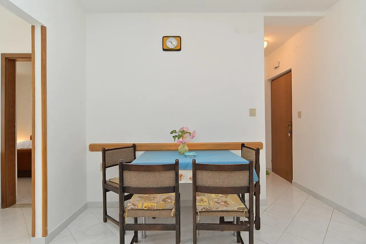 Apartments Rabac 828 克罗地亚