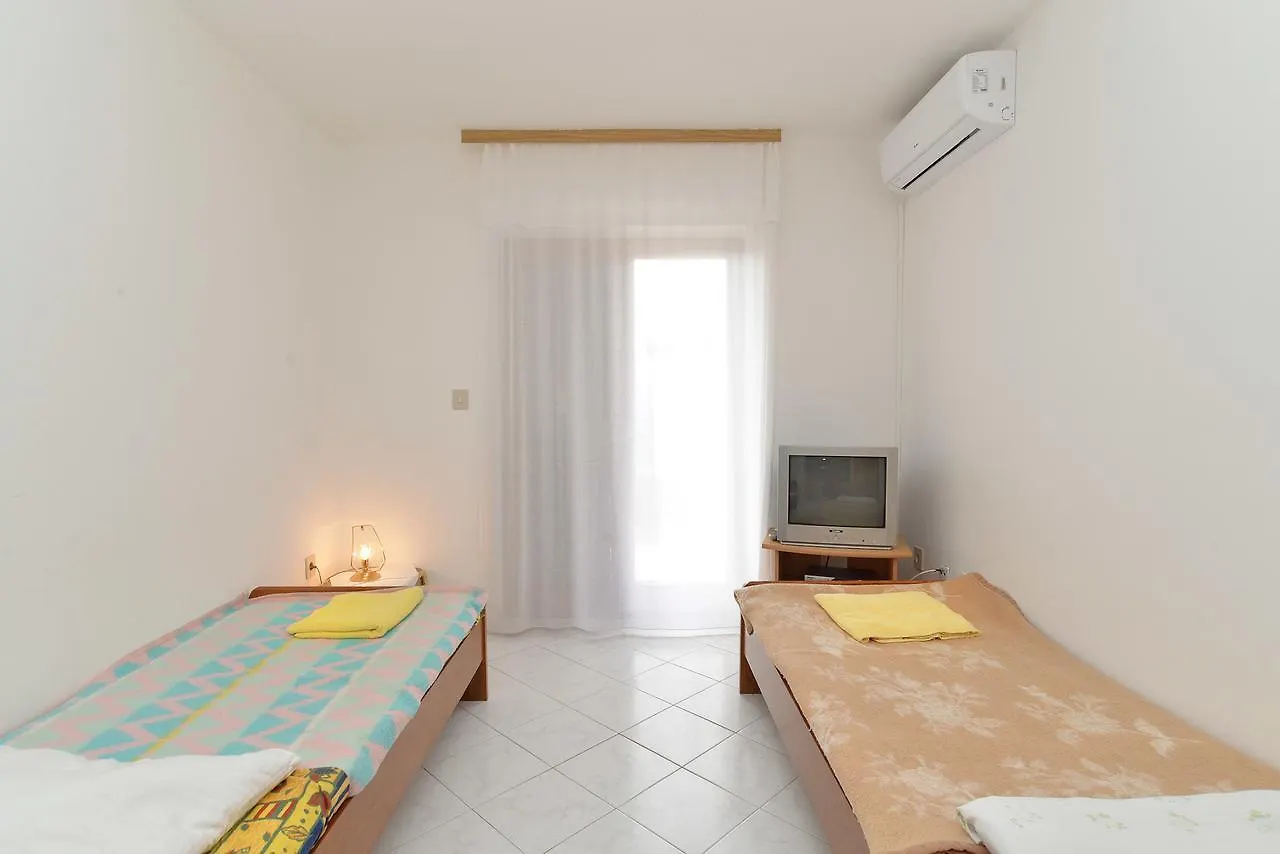 Apartments Rabac 828